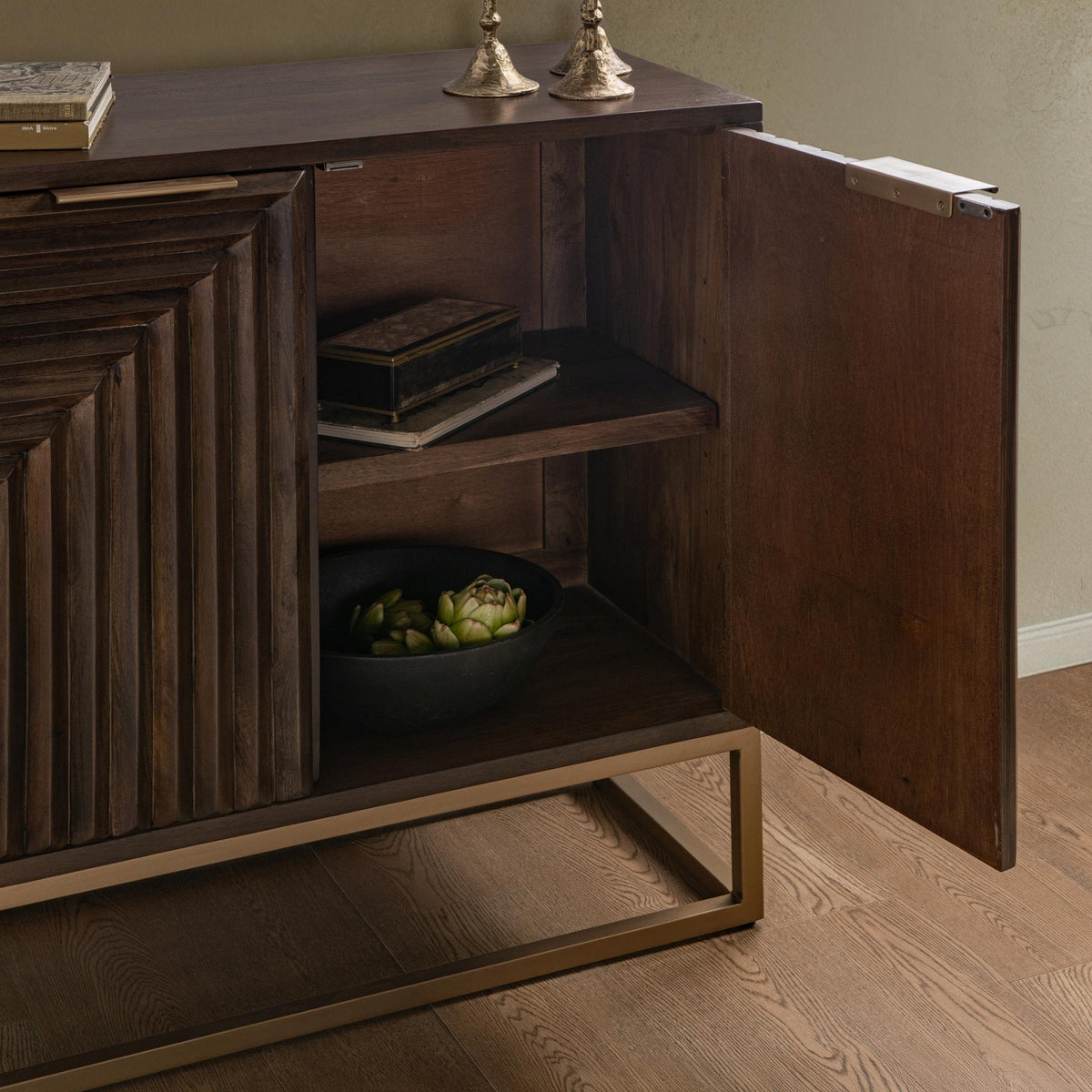 Flint - Sideboard