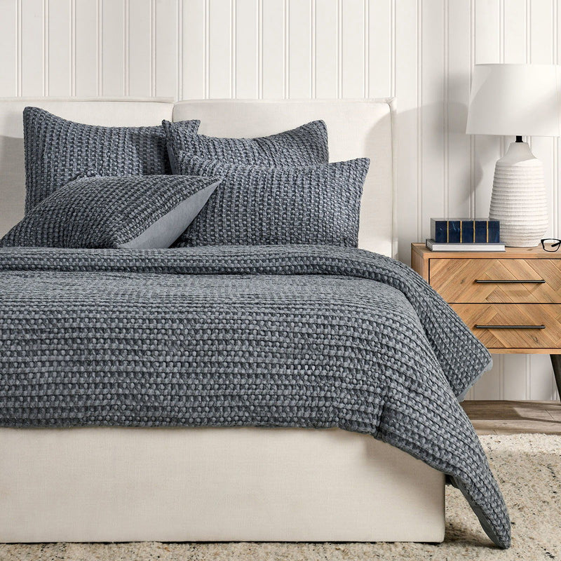 Colmar - Quilt - R&R Furniture Gallery (Fountain Valley, CA)