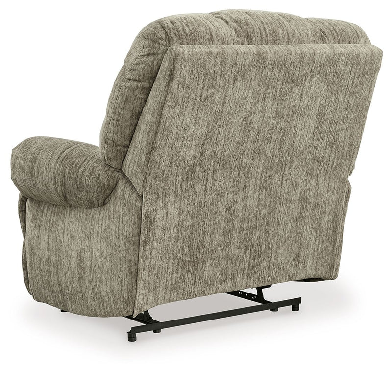 Movie Man - Zero Wall Recliner - R&R Furniture Gallery (Fountain Valley, CA)