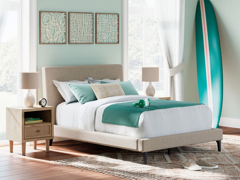 Cielden - Upholstered Bed With Roll Slats - R&R Furniture Gallery (Fountain Valley, CA)
