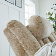 Tip-off - Power Reclining Loveseat With Console / Adj Headrest - R&R Furniture Gallery (Fountain Valley, CA)