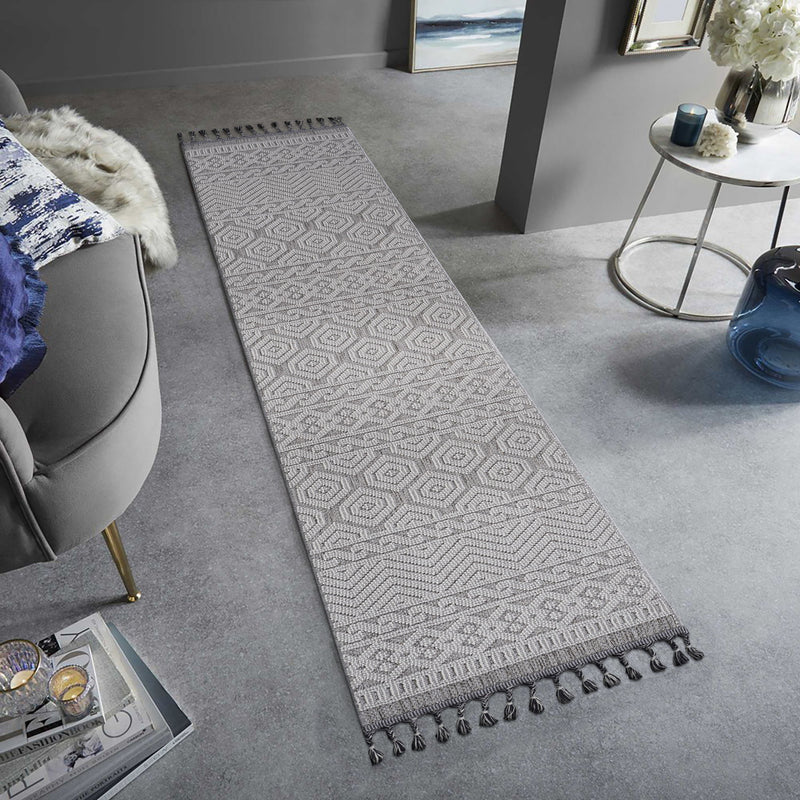 Guros - Trendy Geometric Indoor / Outdoor Rug - R&R Furniture Gallery (Fountain Valley, CA)