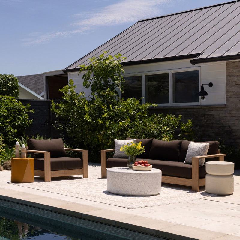 Adriti - Outdoor Table