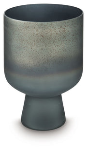Pennmore - Vase - R&R Furniture Gallery (Fountain Valley, CA)