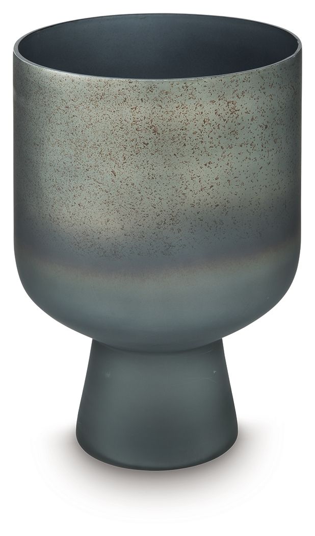Pennmore - Vase - R&R Furniture Gallery (Fountain Valley, CA)