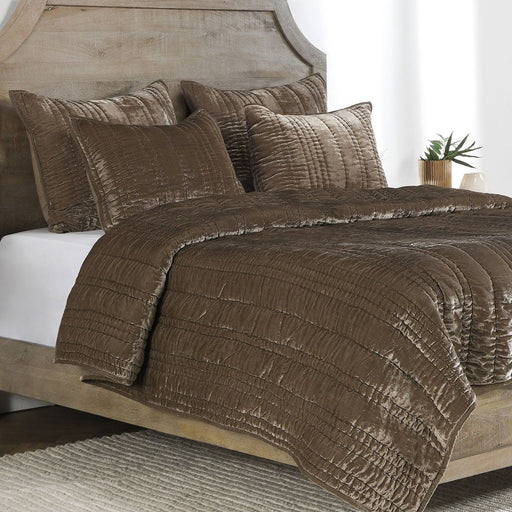 Seville - Quilt - R&R Furniture Gallery (Fountain Valley, CA)
