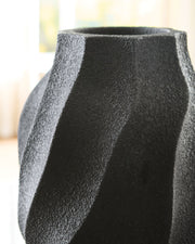 Judworth - Vase - R&R Furniture Gallery (Fountain Valley, CA)
