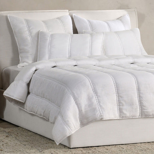 Rowen - Quilt - R&R Furniture Gallery (Fountain Valley, CA)