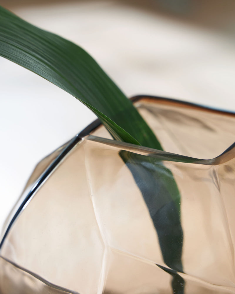 Ewart - Vase - R&R Furniture Gallery (Fountain Valley, CA)