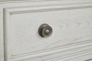 Robbinsdale - Five Drawer Chest - Antique White - R&R Furniture Gallery (Fountain Valley, CA)