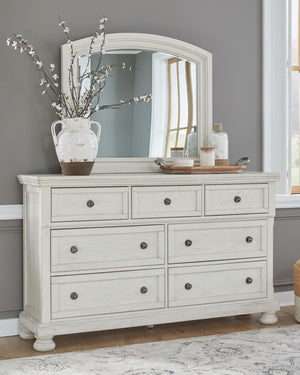 Signature Design by Ashley Robbinsdale sleigh bed set, 6-piece bedroom furniture with wooden frame and classic design.