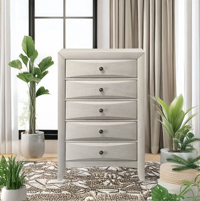 Ramondi - Chest - Antique White - R&R Furniture Gallery (Fountain Valley, CA)