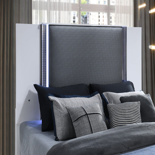 Moon - Bed & LED Accent Lighting - R&R Furniture Gallery (Fountain Valley, CA)