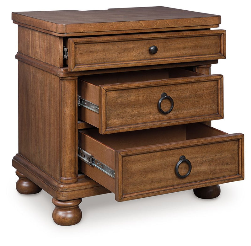 Rowlenstown - Three Drawer Night Stand - R&R Furniture Gallery (Fountain Valley, CA)
