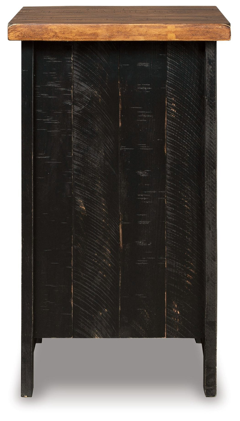 Valebeck - Chair Side End Table - Black / Brown - R&R Furniture Gallery (Fountain Valley, CA)