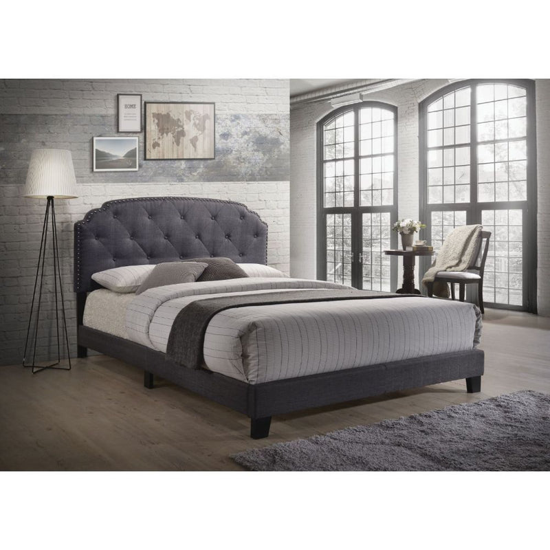 Tradilla - Queen Bed - Gray Fabric - R&R Furniture Gallery (Fountain Valley, CA)