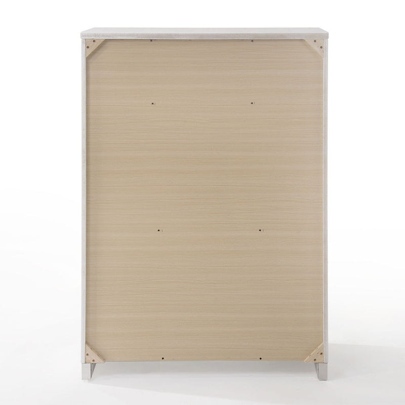 Naima II - Chest - White High Gloss - R&R Furniture Gallery (Fountain Valley, CA)