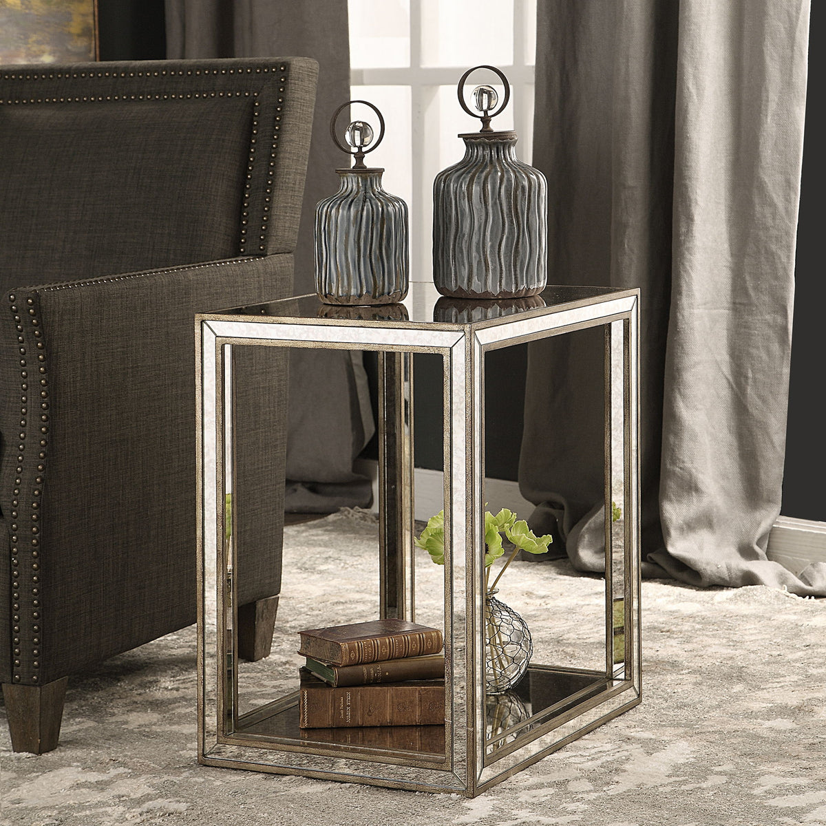 Julie - Mirrored End Table - Silver