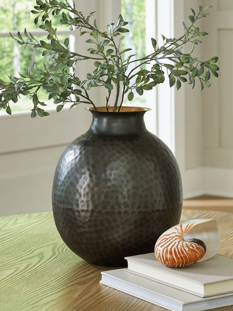 Woody - Vase - R&R Furniture Gallery (Fountain Valley, CA)