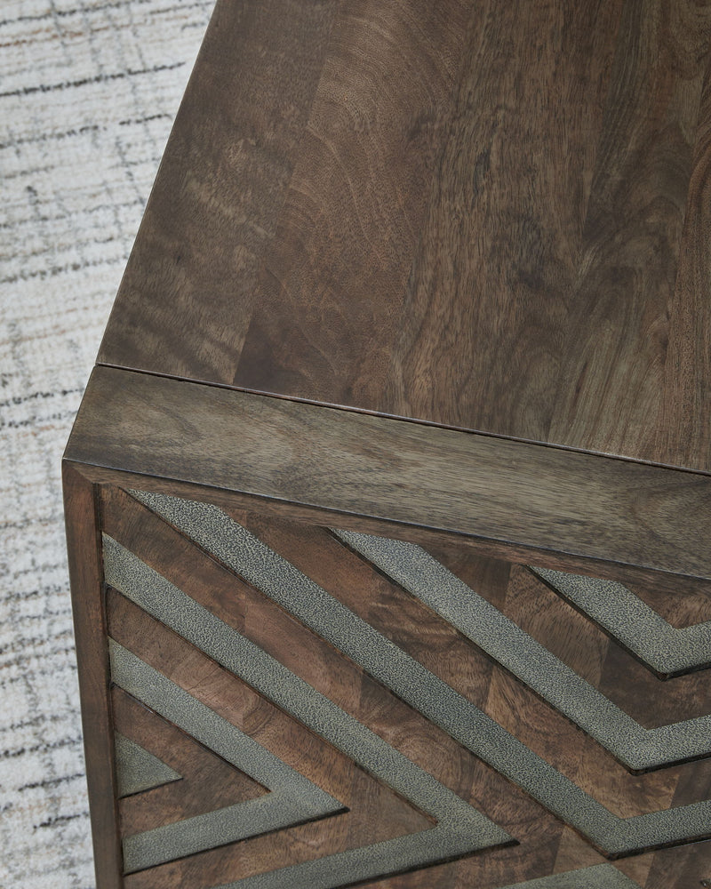 Dreggan - Square End Table - Brown - R&R Furniture Gallery (Fountain Valley, CA)