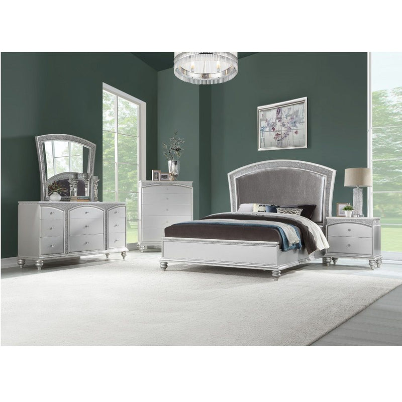 Maverick - Chest - Platinum - R&R Furniture Gallery (Fountain Valley, CA)