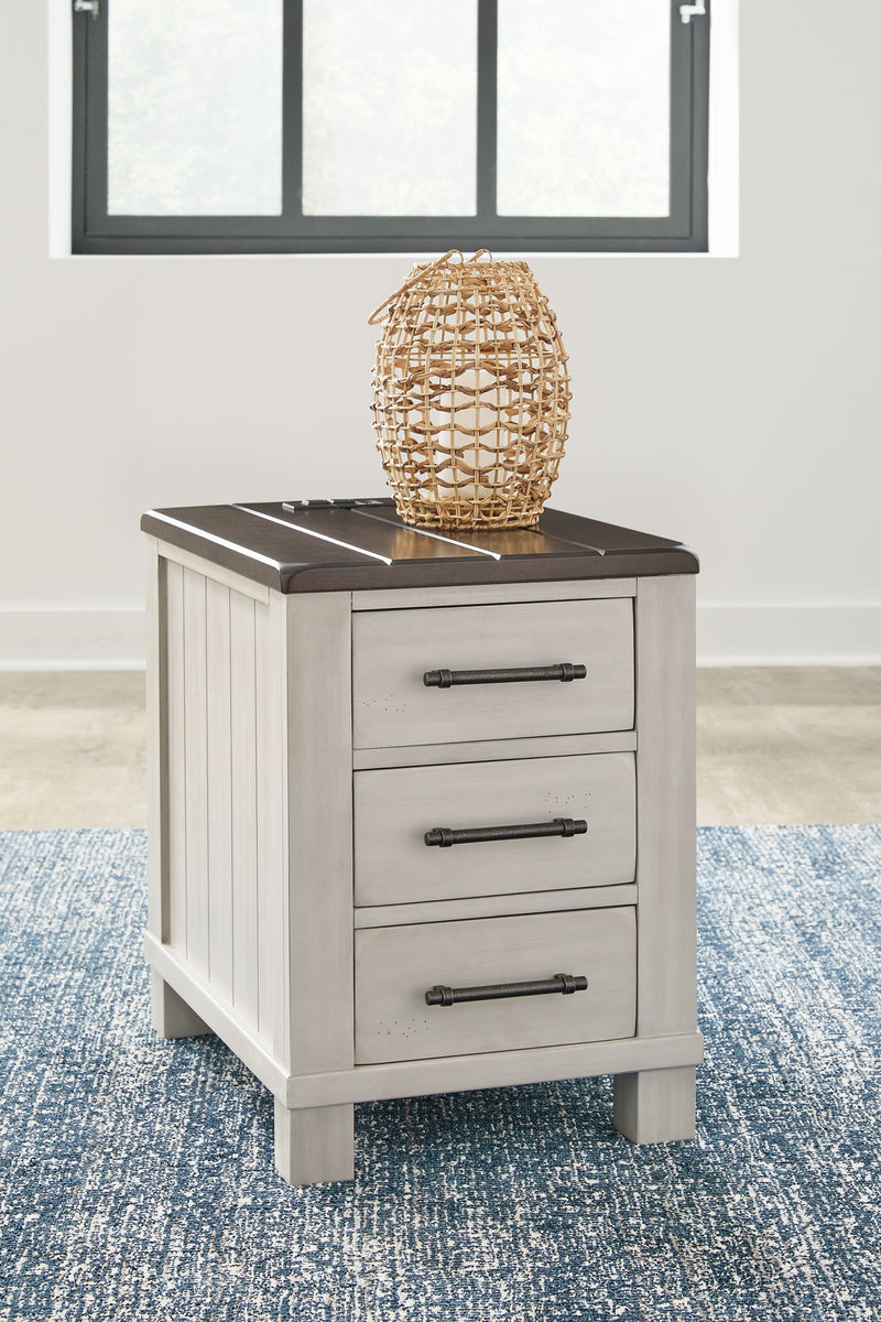 Darborn - Chair Side End Table - Gray / Brown - R&R Furniture Gallery (Fountain Valley, CA)