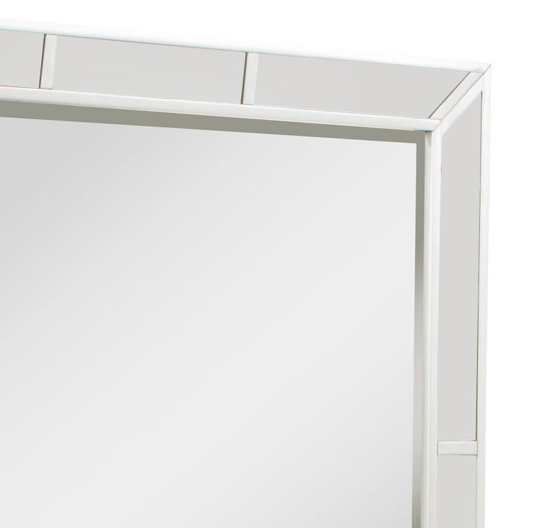 Contemporary elegant mirror by Glory Furniture with a sleek frame, ideal for modern interior decor.