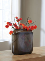 Sumner - Vase - R&R Furniture Gallery (Fountain Valley, CA)