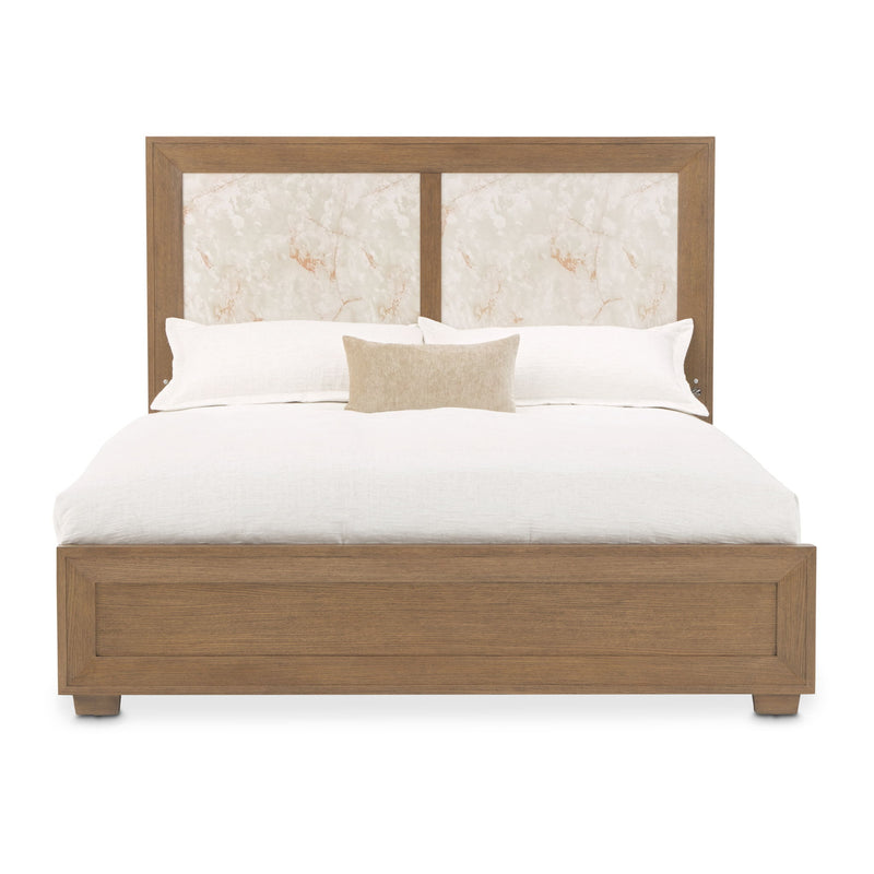 Portrait - Panel Bed