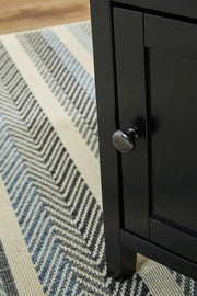 Treytown - Chair Side End Table - R&R Furniture Gallery (Fountain Valley, CA)