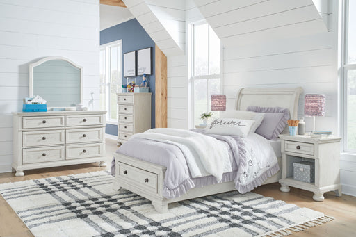 Robbinsdale youth sleigh storage bedroom set by Signature Design Ashley, featuring a bed, dresser, and storage options in a 6-piece set.
