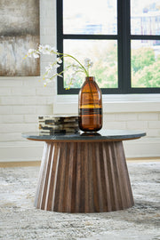 Ceilby - Accent Cocktail Table - Black / Brown - R&R Furniture Gallery (Fountain Valley, CA)