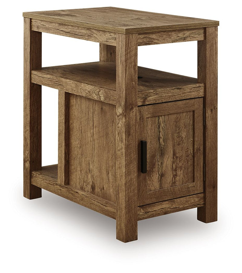 Fendenmore - Chair Side End Table - R&R Furniture Gallery (Fountain Valley, CA)
