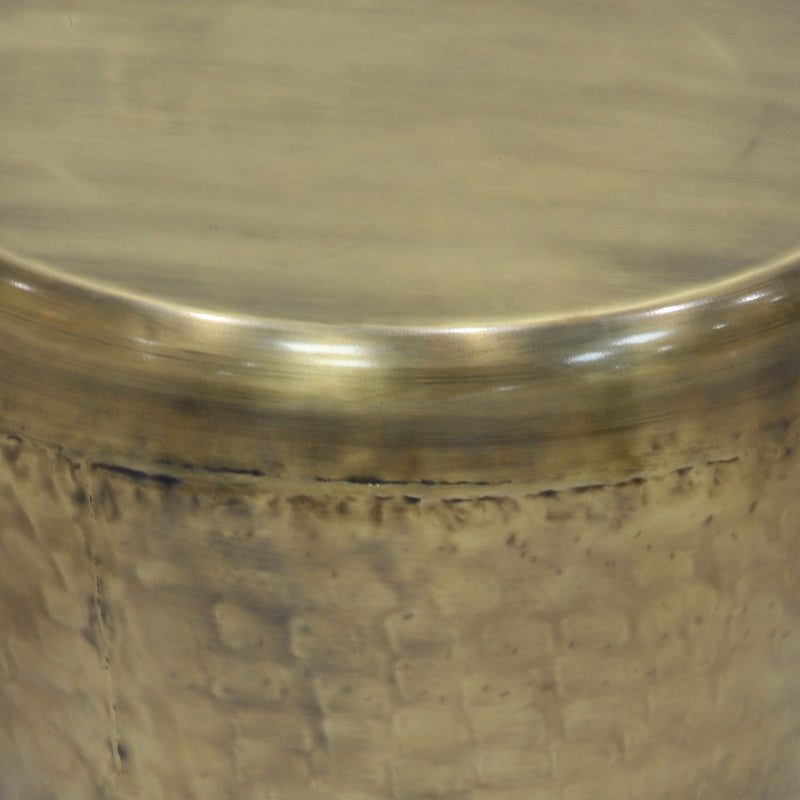 Garvy - Handcrafted Metal Side Table - R&R Furniture Gallery (Fountain Valley, CA)