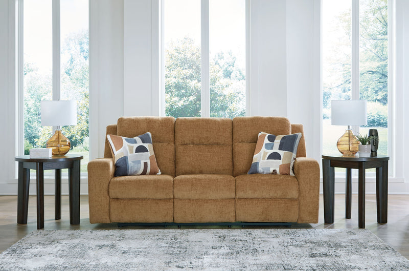 Kanlow - Reclining Sofa - R&R Furniture Gallery (Fountain Valley, CA)