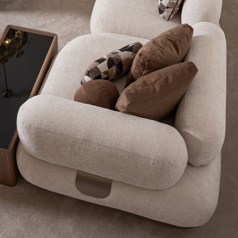 Bristol Point - Corner Chair - Fawn / Saddle Brown - R&R Furniture Gallery (Fountain Valley, CA)