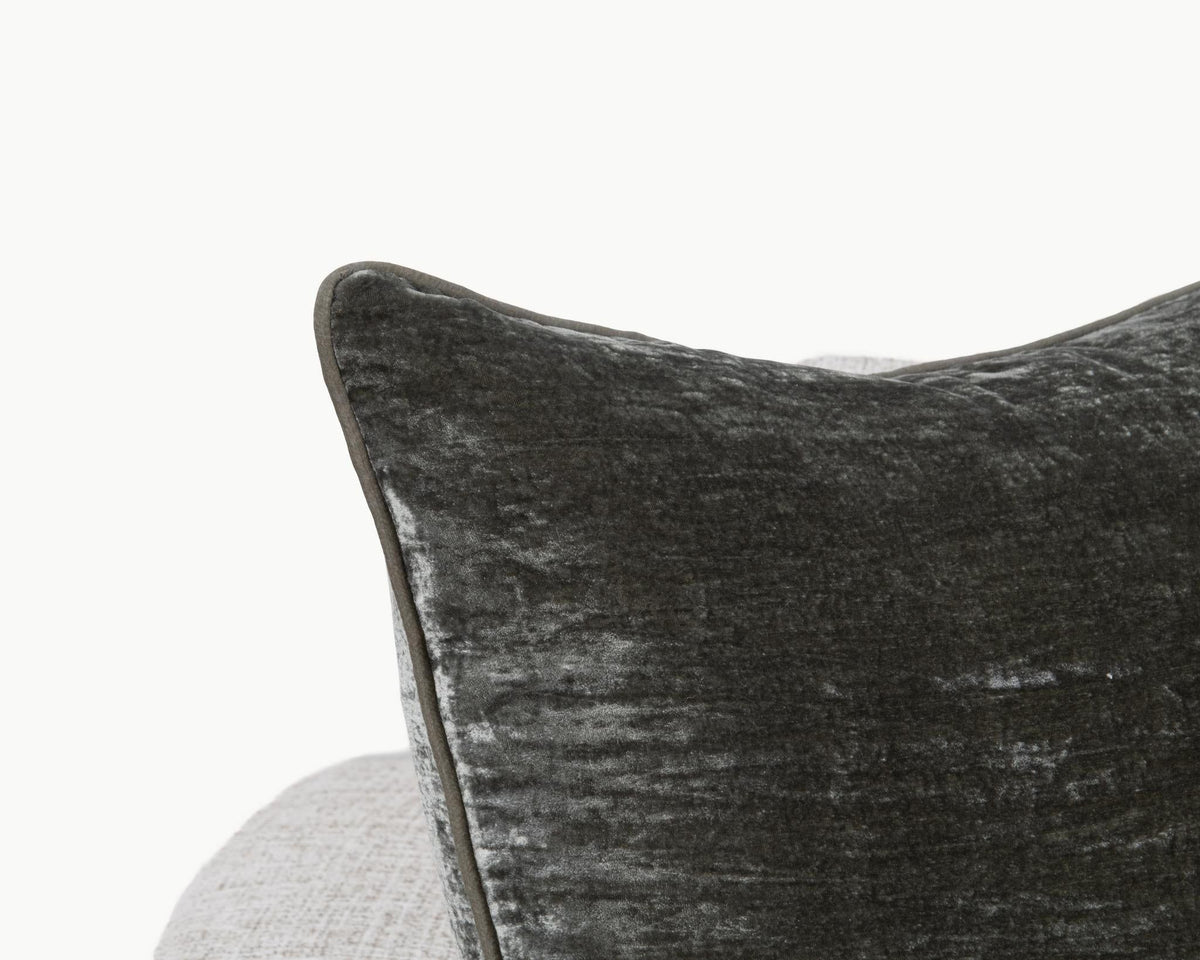 Lexington - SLD Pillow - R&R Furniture Gallery (Fountain Valley, CA)