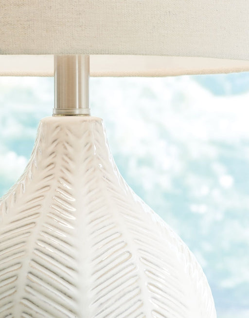 Rainermen - Ceramic Table Lamp  - Off White - R&R Furniture Gallery (Fountain Valley, CA)