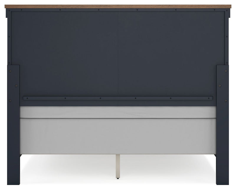 Landocken - Panel Bed - R&R Furniture Gallery (Fountain Valley, CA)