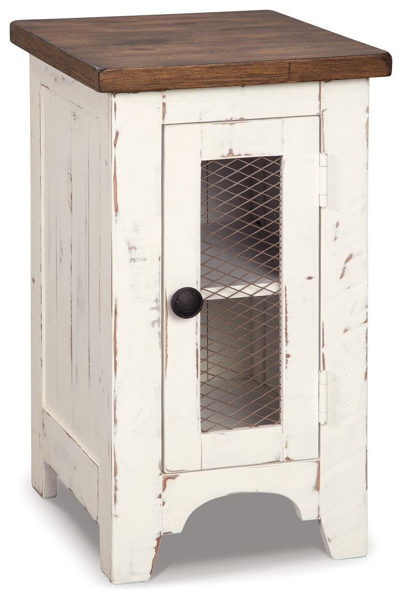 Wystfield - Chair Side End Table - White / Brown - R&R Furniture Gallery (Fountain Valley, CA)