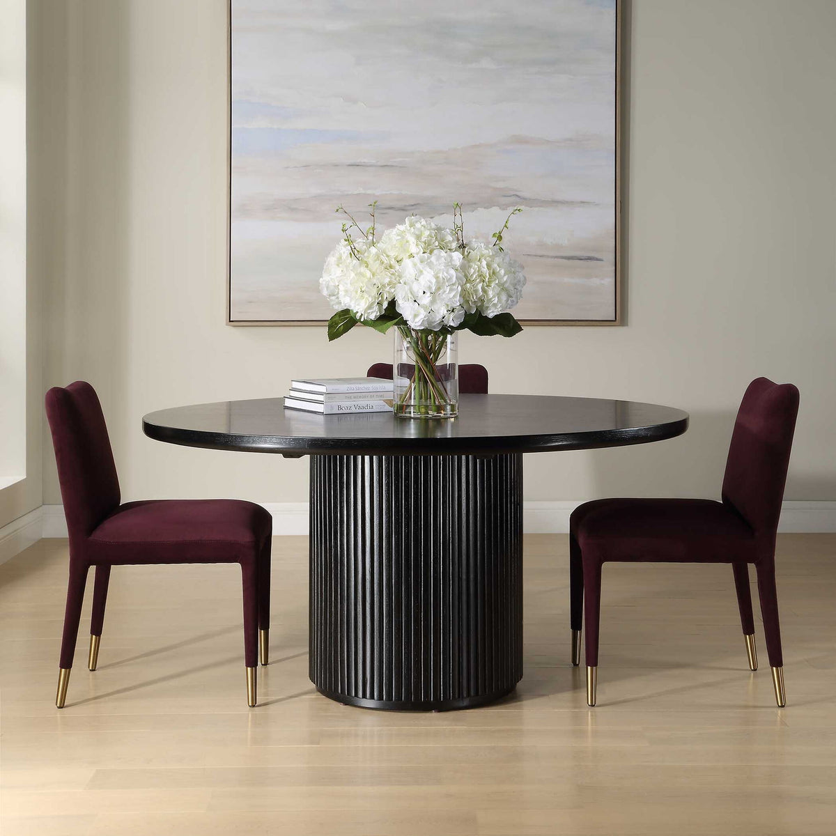 Hersch - Round Dining Table - Black
