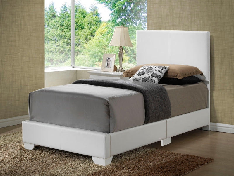 Elegant Platform Bed For Relaxed Spaces - R&R Furniture Gallery (Fountain Valley, CA)
