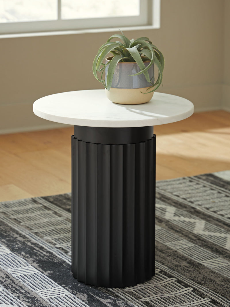 Wainstone - Accent Table - Black / White - R&R Furniture Gallery (Fountain Valley, CA)