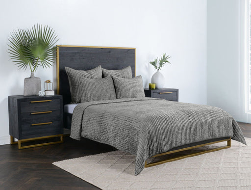 Bari - Velvet Quilt - R&R Furniture Gallery (Fountain Valley, CA)