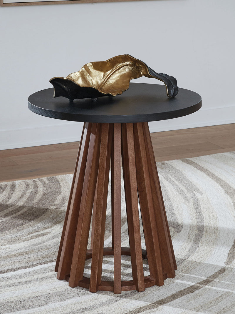 Kallari - Round End Table - Warm Brown / Black - R&R Furniture Gallery (Fountain Valley, CA)