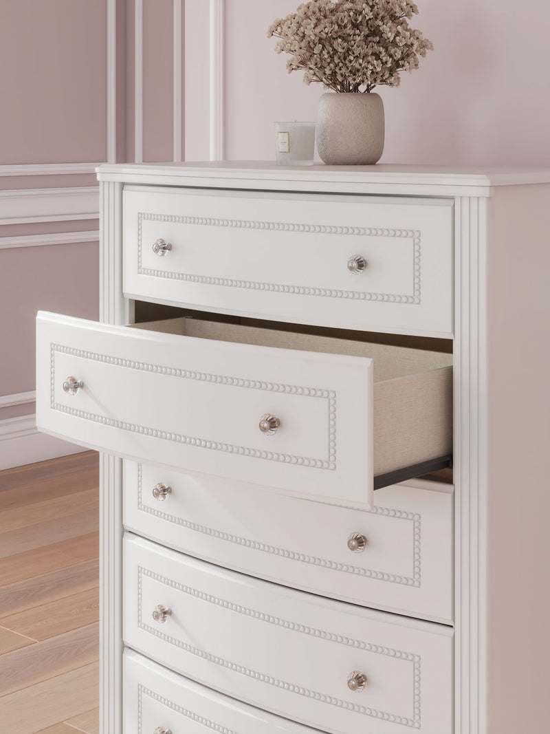 Kozlani - Five Drawer Chest - White - R&R Furniture Gallery (Fountain Valley, CA)