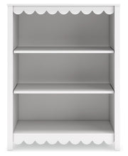 Hallityn - Bookcase - White - R&R Furniture Gallery (Fountain Valley, CA)