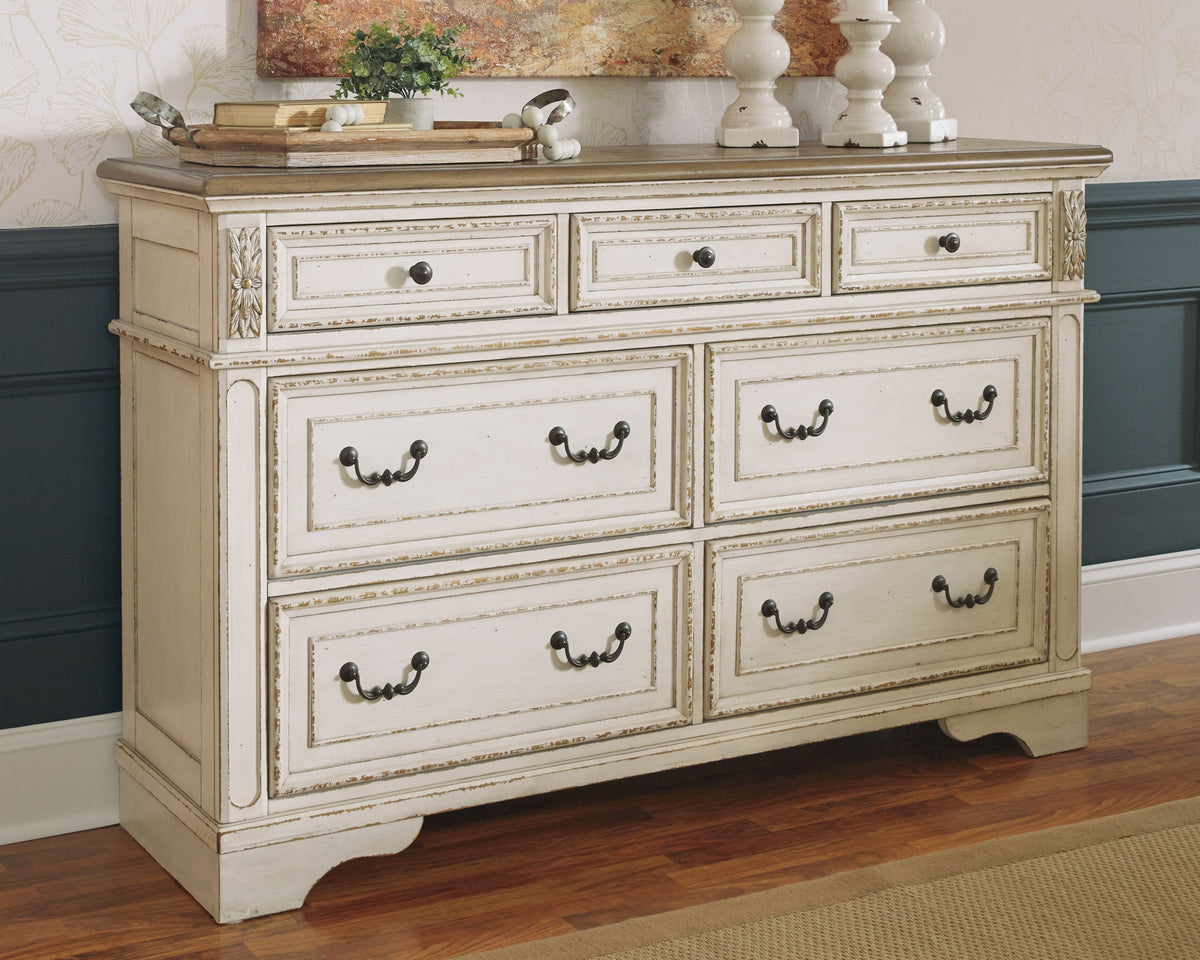 Realyn - Dresser, Mirror - R&R Furniture Gallery (Fountain Valley, CA)