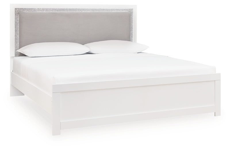 Maeling - King Upholstered Panel Bed - White - R&R Furniture Gallery (Fountain Valley, CA)