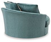 Laylabrook - Oversized Swivel Accent Chair - R&R Furniture Gallery (Fountain Valley, CA)